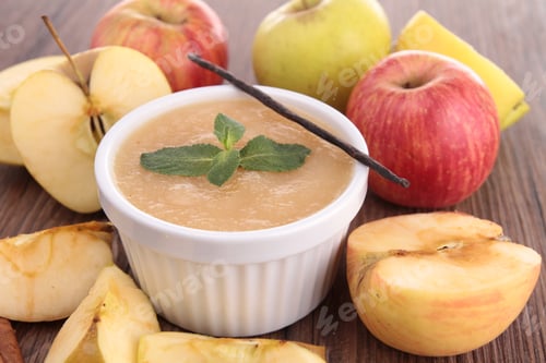 Preview: Apple Sauce