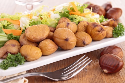 Preview: Chestnu Salad
