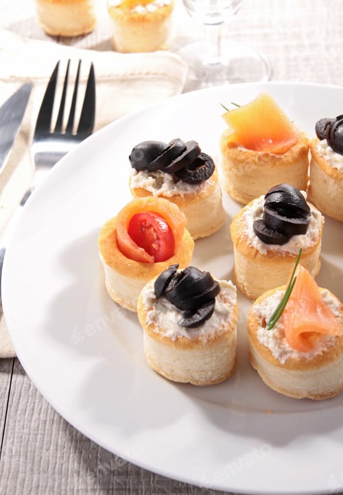 Preview: Buffet Food