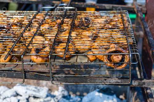 Preview: Champignons Preparing In Barbecue Grill On Picnic