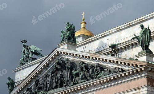 Preview: St. Isaac Cathedral At Cloud Day In Saint Petersburg, Russia.