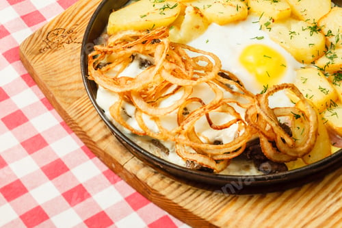 Preview: Potatoes With Egg