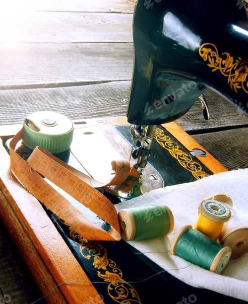 Preview: Sewing. The Sewing Machine And Accessories.
