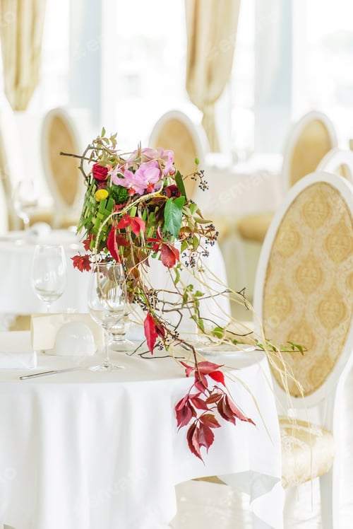 Preview: Restaurant Interior