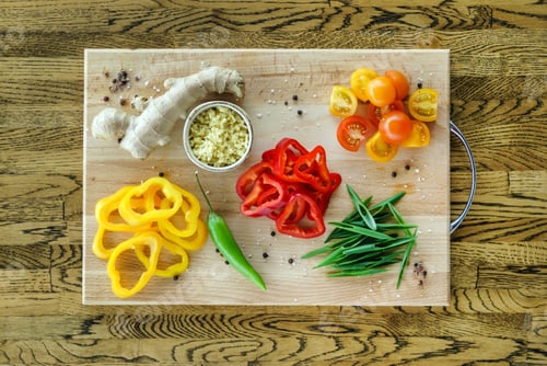 Preview: Cutting Board With Vegetables