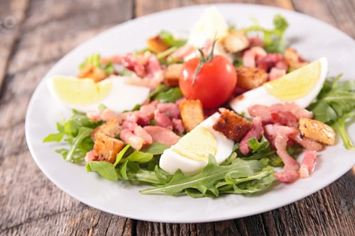 Preview: Salad With Egg,Bacon And Tomato