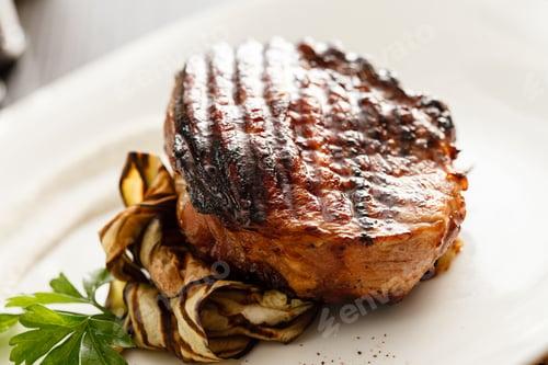 Preview: Steak With Grilled Aubergines