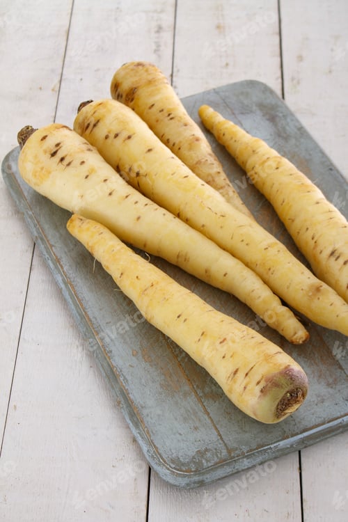 Preview: Preparing Fresh Carrots