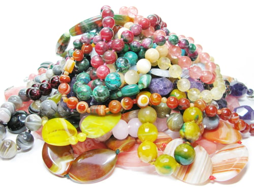 Preview: Group Of Colored Beads Isolated On White Background