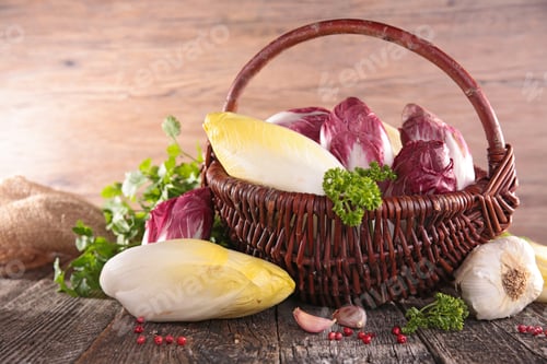 Preview: Wicker Basket With Vegetable