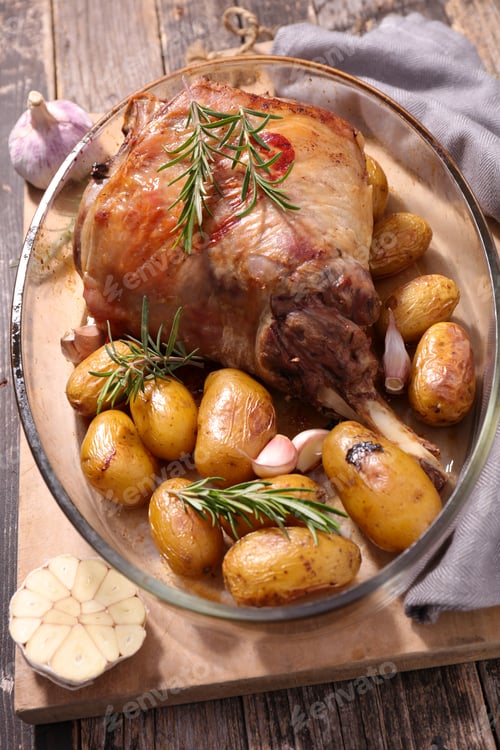 Preview: Grilled Lamb Leg With Potatoes