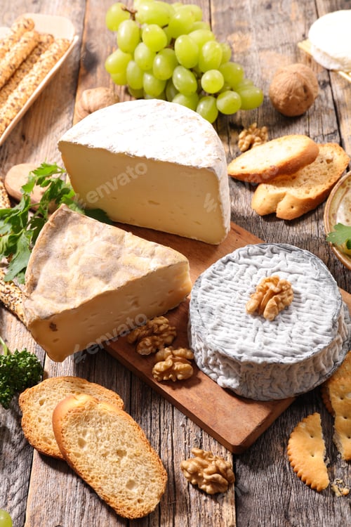 Preview: Assorted Cheese