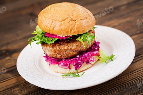 Preview: Sandwich Hamburger With Juicy Burgers, Red Cabbage And Pink Sauce