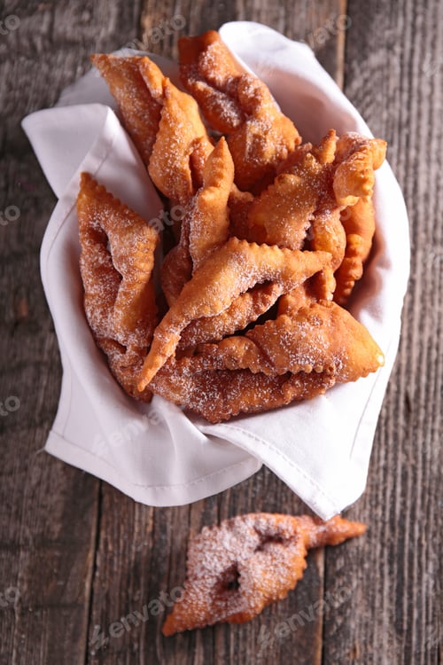 Preview: Bugnes, Angel Wings