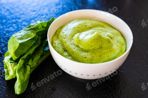 Preview: Sauce With Gren Vegetables And Fruits