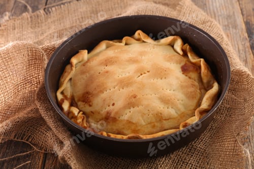 Preview: Meat Pie Or Tourte