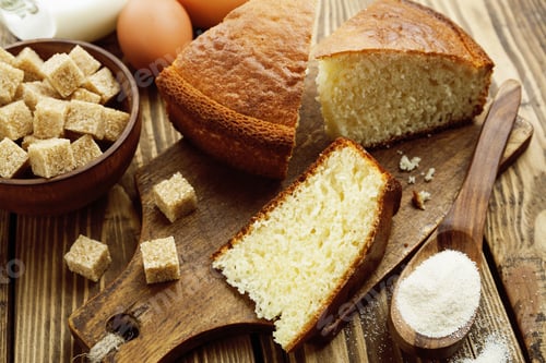 Preview: Semolina Cake On A Cutting Board. Mannik