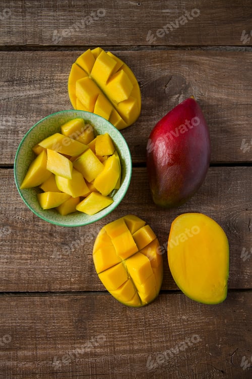 Preview: Mango Fruit On Wooden Surface
