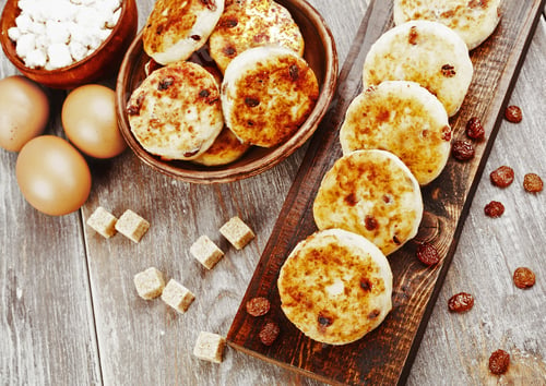 Preview: Cottage Pancakes With Raisins On The Table