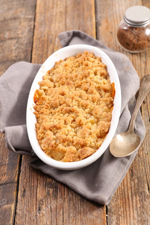 Preview: Pear And Apple Crumble