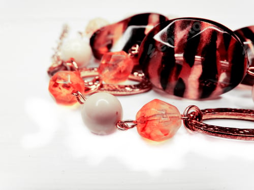 Preview: Jewelry Beads With Bright Colorful Crystals Luxury Fashion Accessory Background