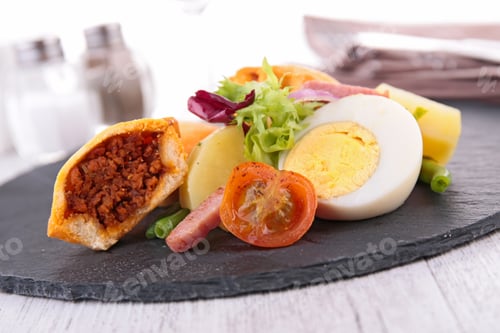 Preview: French Dish, Tielles A La Sã?©Toise