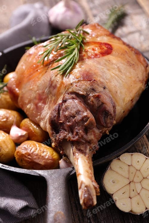 Roasted Leg of Lamb with Potatoes and Garlic