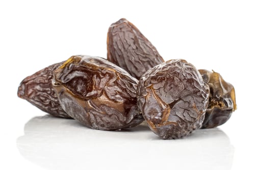 Preview: Group Of Five Whole Dried Brown Date Fruit Stack Isolated On White Background