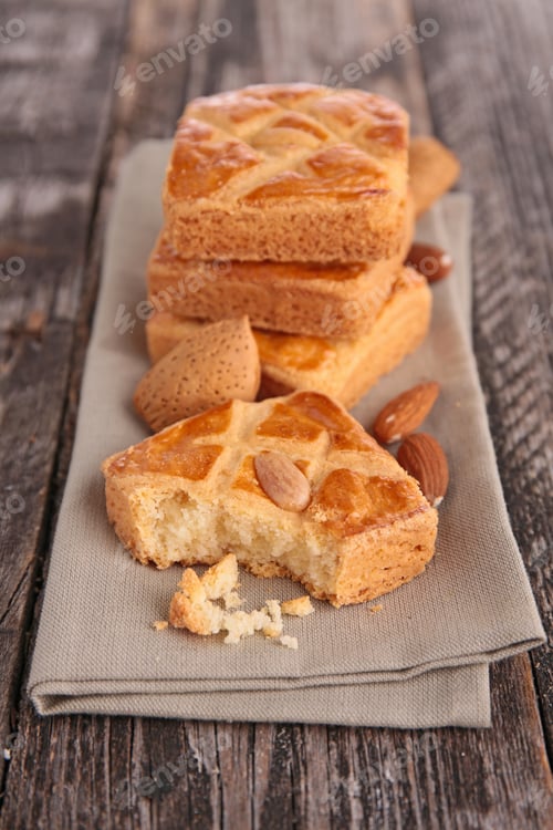 Preview: Almond Cake