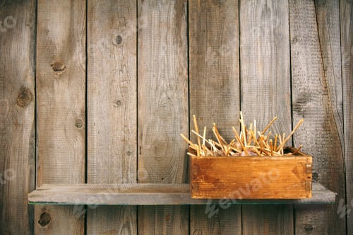 Preview: Garlic In A Box On A Wooden Shelf.