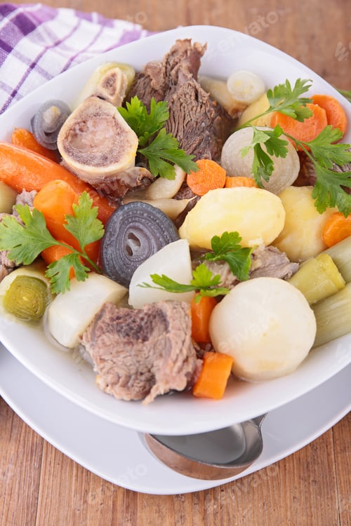 Preview: Beef Stew And Vegetable
