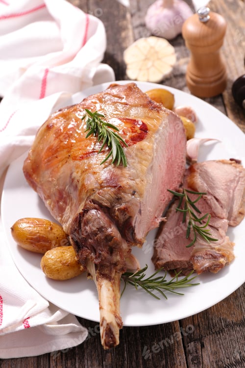 Preview: Baked Lamb Leg