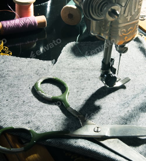 Preview: Sewing. The Sewing Machine And Tools.