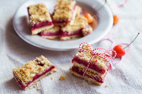 Delicious Cherry Crumble Bars Dessert Food