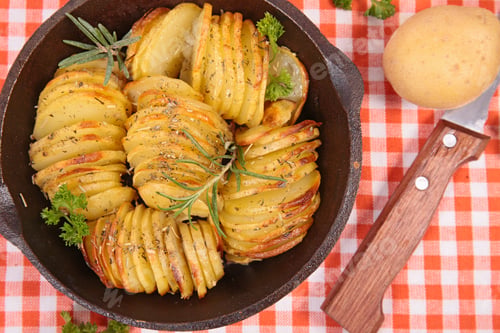 Preview: Crispy Potato Roast