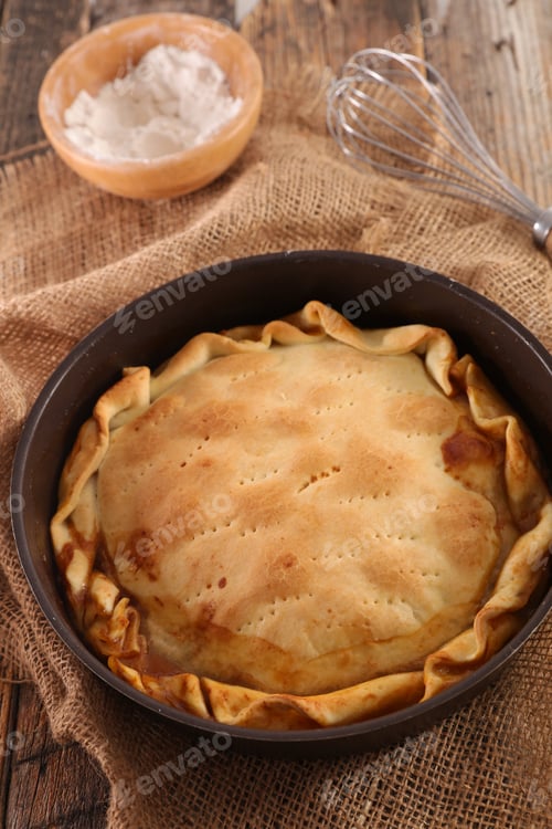 Preview: Meat Pie Or Tourte