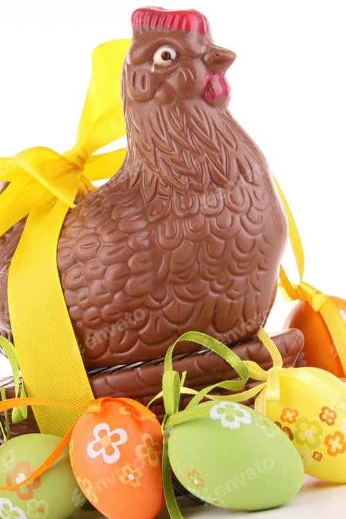 Preview: Isolated Chocolate Easter Hen