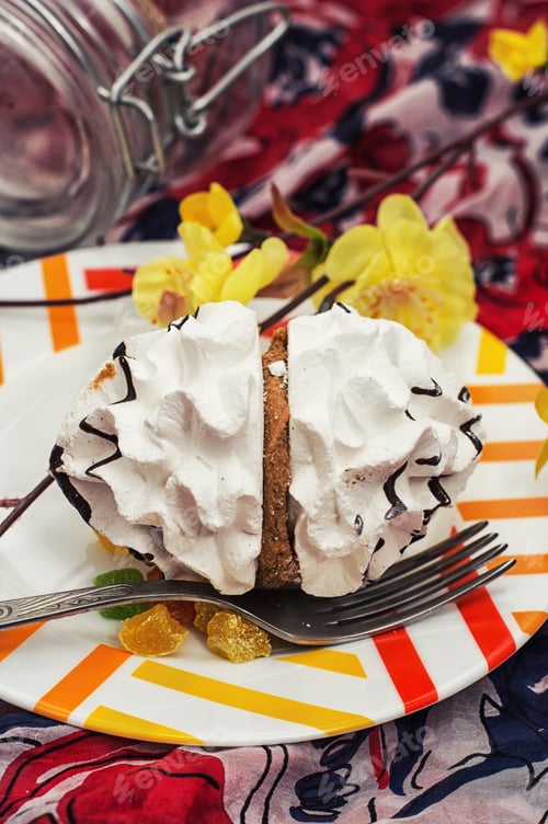 Preview: Meringue