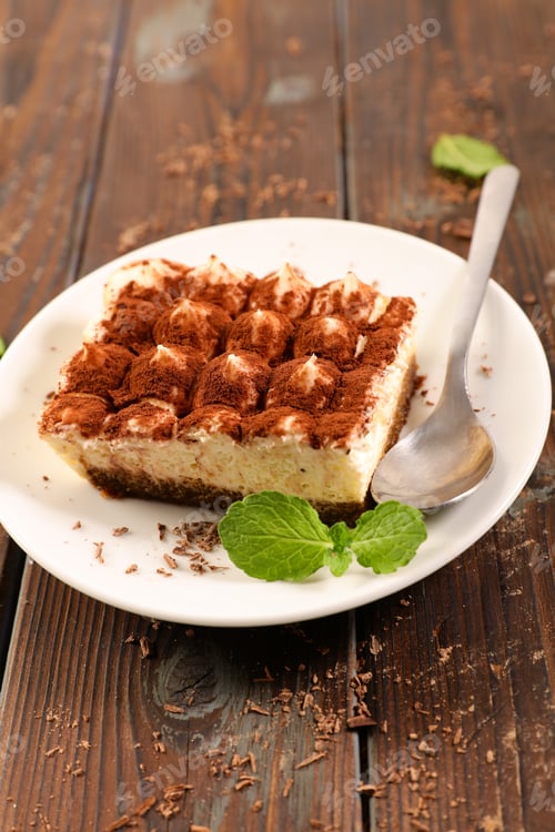 Preview: Delicious Tiramisu Cake Portion