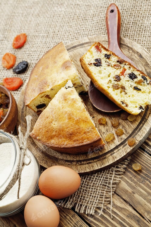 Preview: Semolina Cake With Dried Fruits On A Cutting Board. Mannik