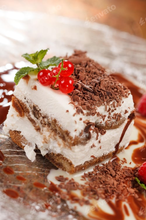 Preview: Italian Dessert With Berries