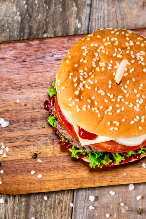 Preview: Tasty Burger On Cutting Boarrd