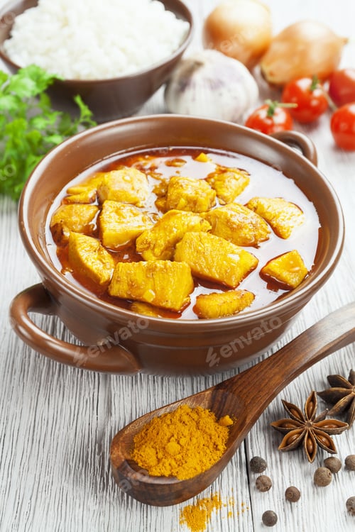 Preview: Chicken In Spicy Sauce In The Bowl On The Table