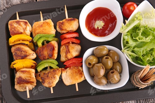 Preview: Grilled Meat With Vegetables
