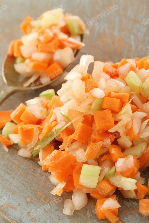 Preview: Preparing Fresh Carrots