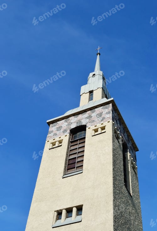 Aperçu: Tower Of Lutheran Church Of The Transfiguration On A Sunny Spring Day In The Zelenogorsk