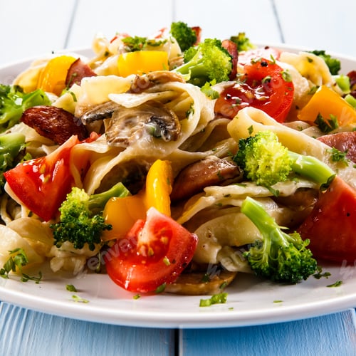 Preview: Pasta With Sausages And Vegetables
