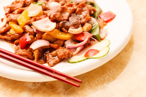 Preview: Beef With Vegetables