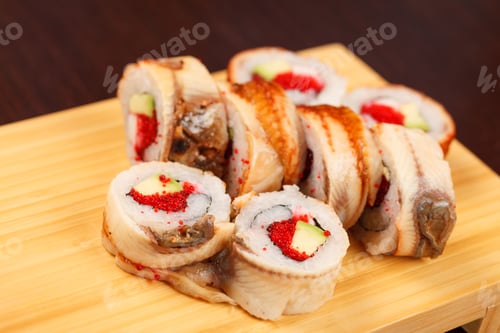 Preview: Sushi With Eel