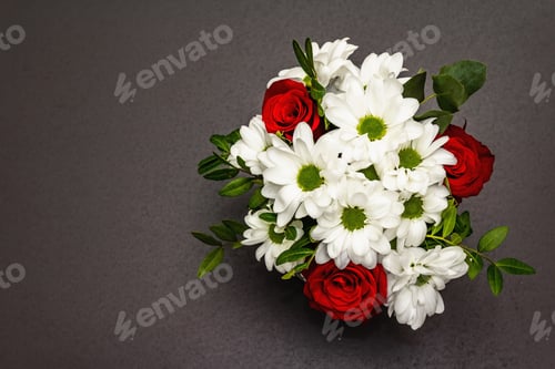 Preview: A Bouquet Of Fresh Flowers In Glass Vase. Valentine'S Day Or Wedding Concept. Black Stone Concrete